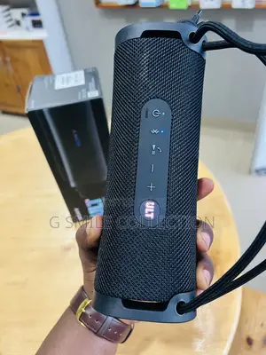 Sony Ult Field1 Power Sound Wireless Bluetooth Speaker