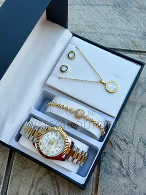 New Ladies Sets Full Boxed