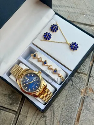 New Ladies Sets Full Boxed