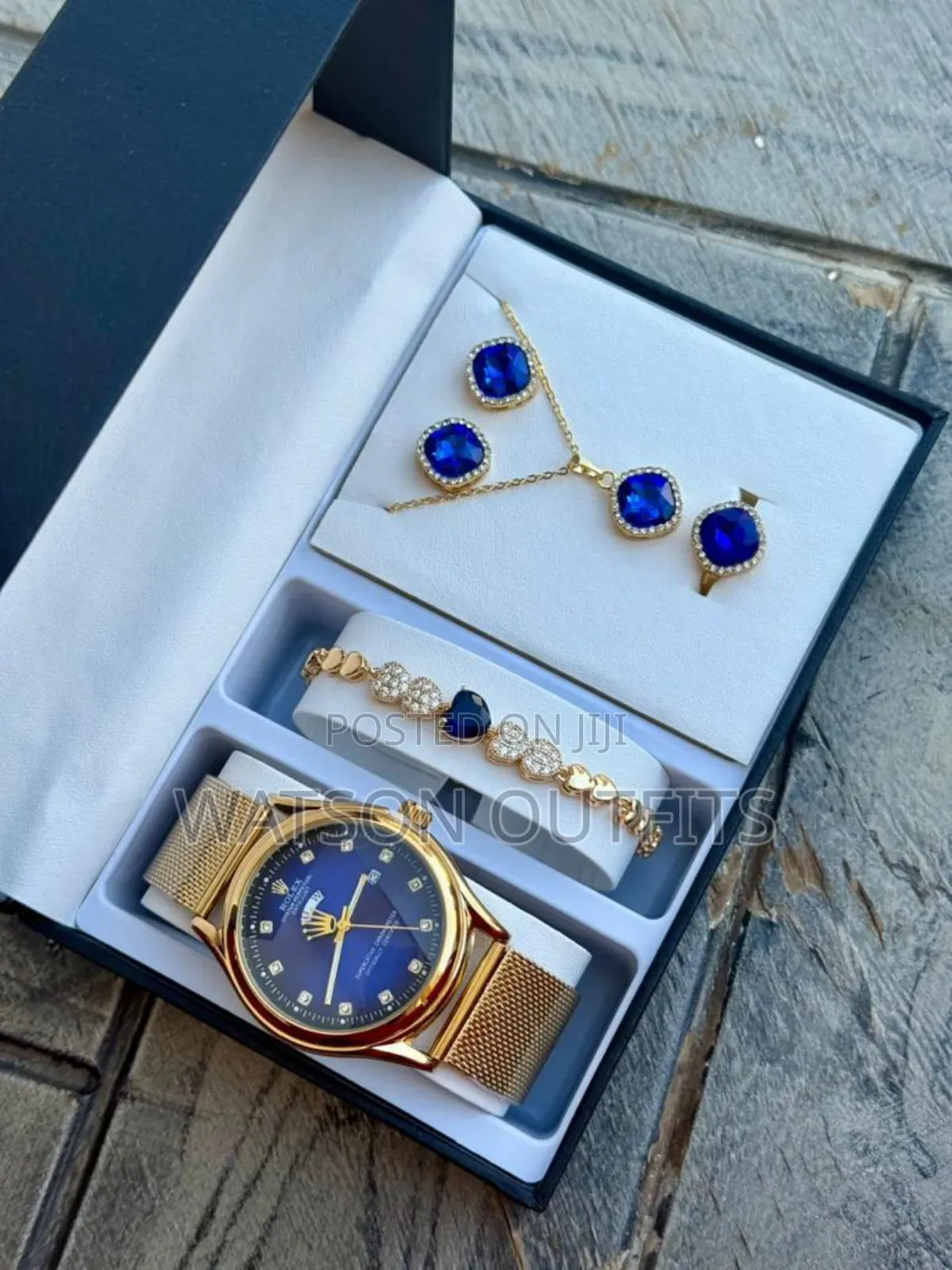 New Ladies Sets Full Boxed