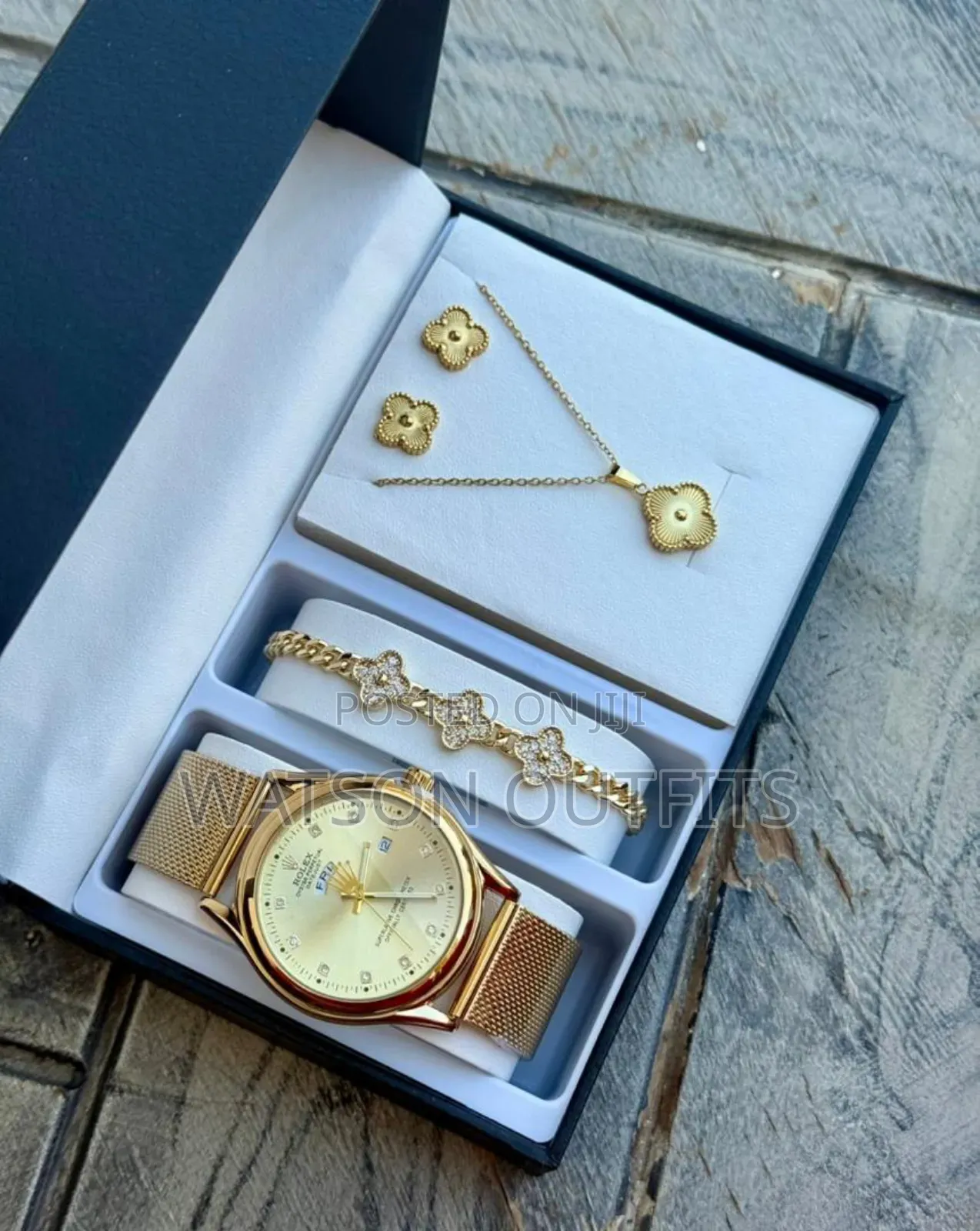 New Ladies Sets Full Boxed