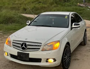 Mercedes-Benz C200 2008 Pearl
