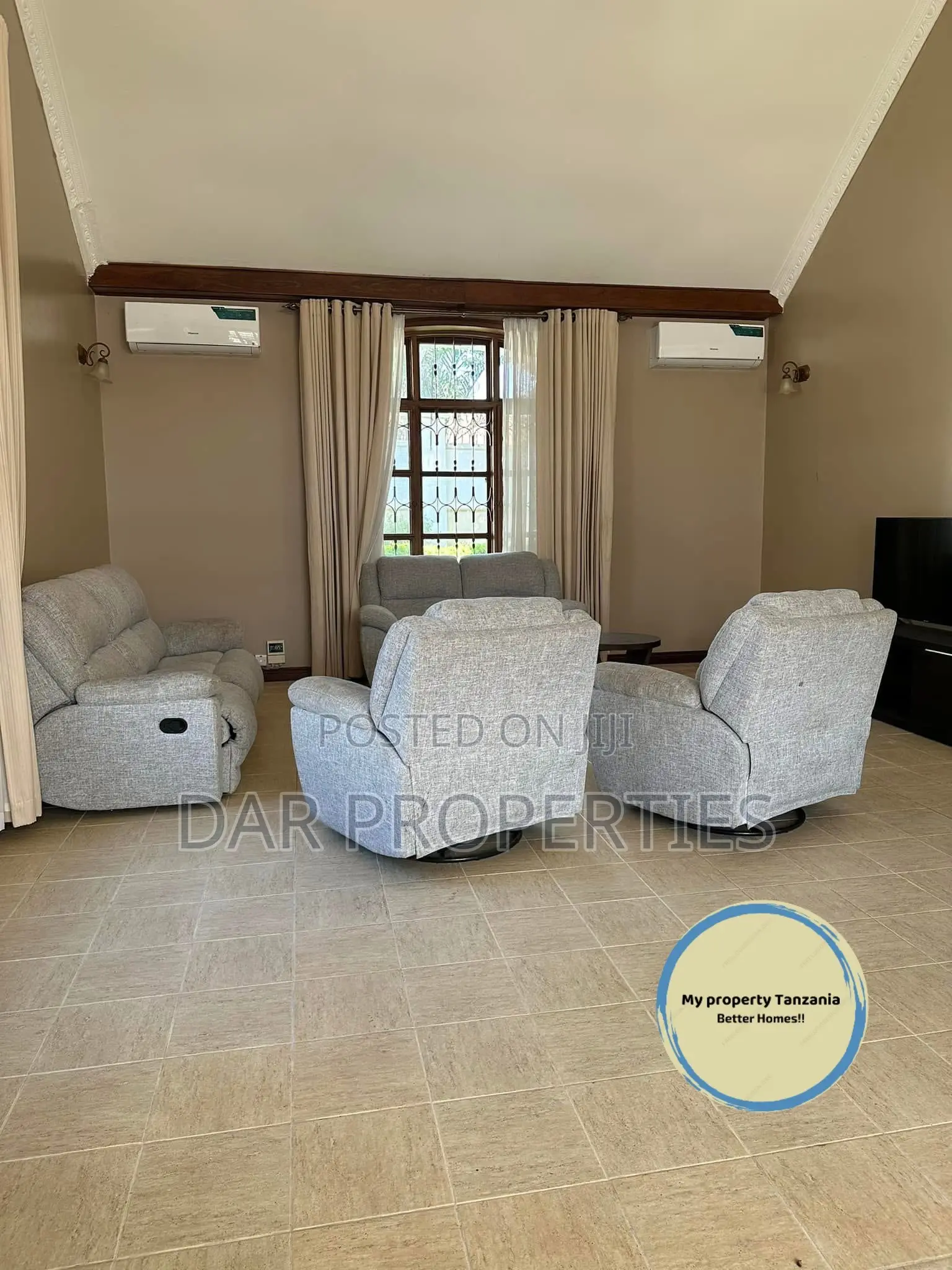 3bdrm Townhouse / Terrace in Masaki for rent