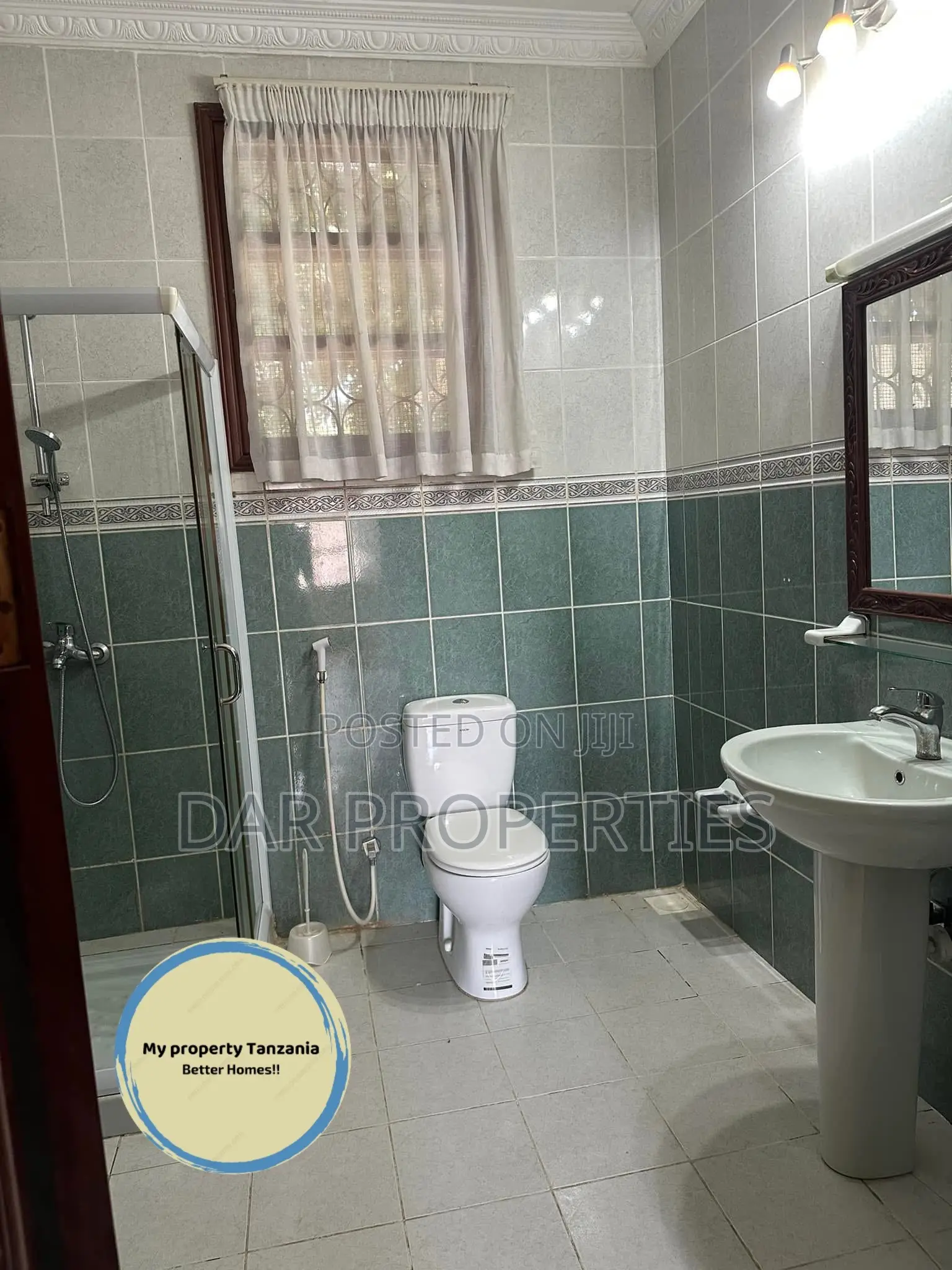 3bdrm Townhouse / Terrace in Masaki for rent