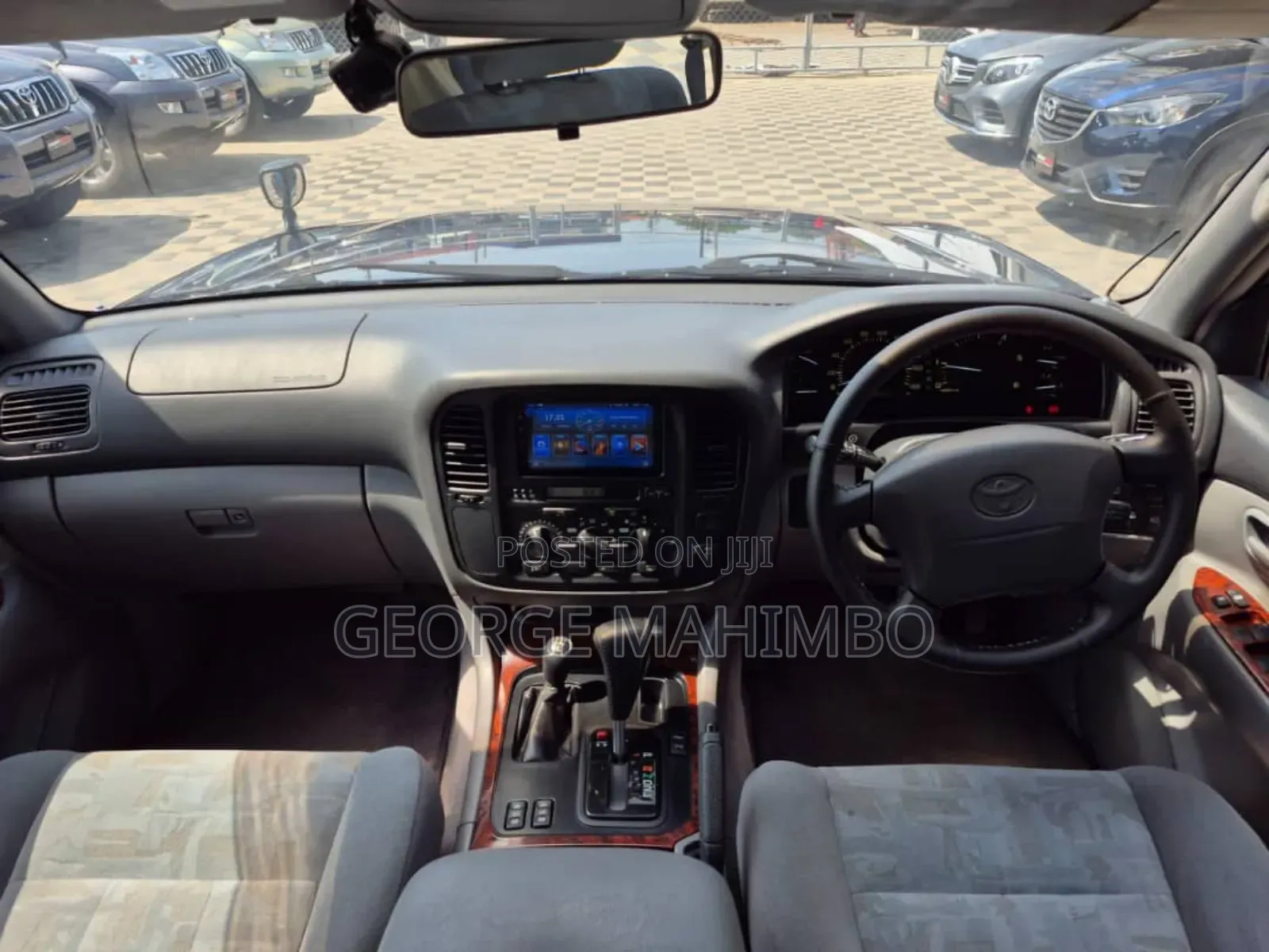 Toyota Land Cruiser 2004 Black