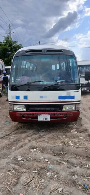 Toyota Coaster 2003 White