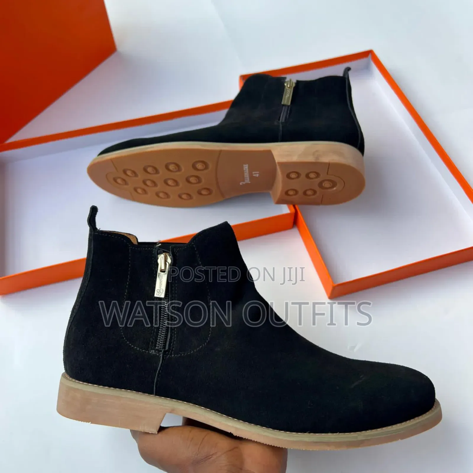 Men's Boots Plain and Zipped Side