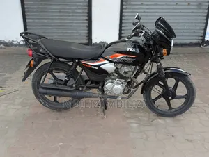 TVS HLX 125 2025 Black