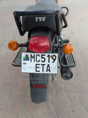 TVS HLX 125 2025 Black