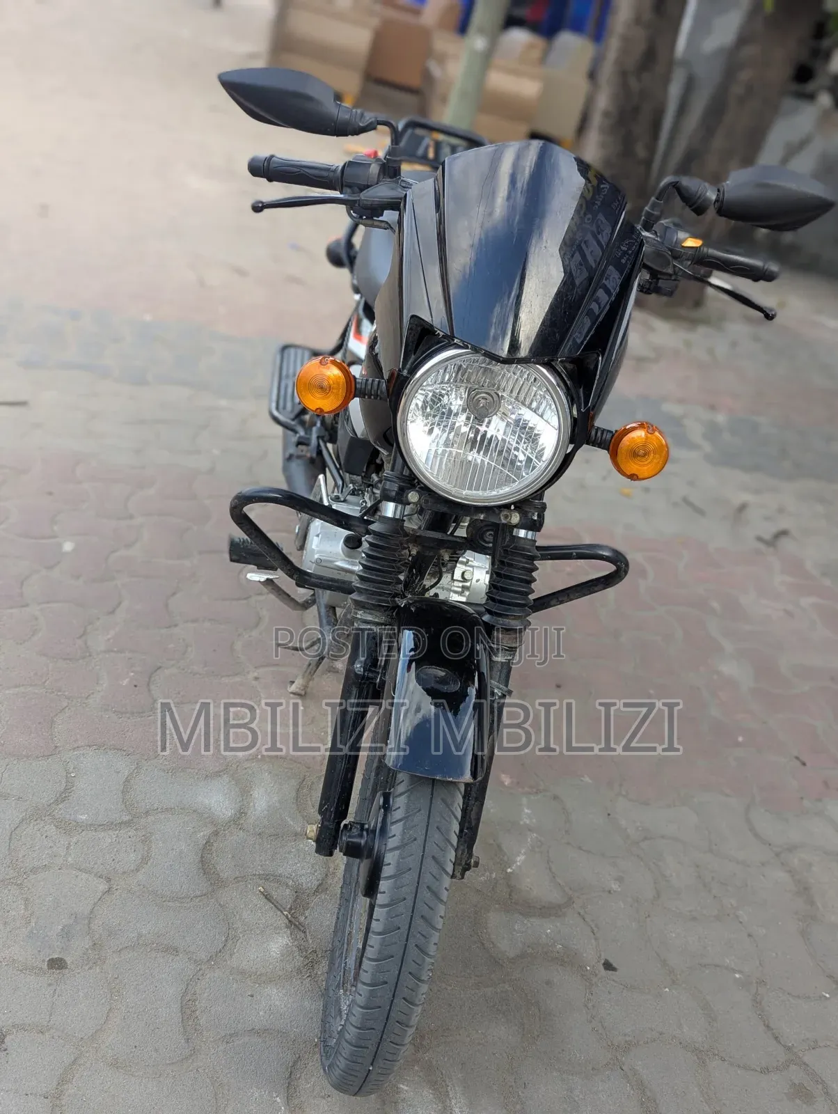 TVS HLX 125 2025 Black