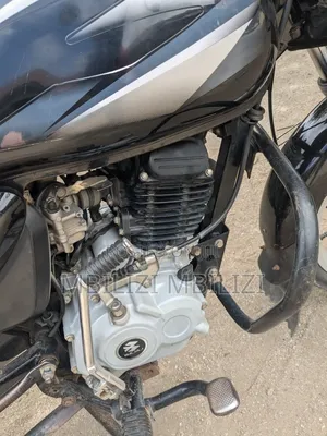 Bajaj Boxer 125 2024 Black