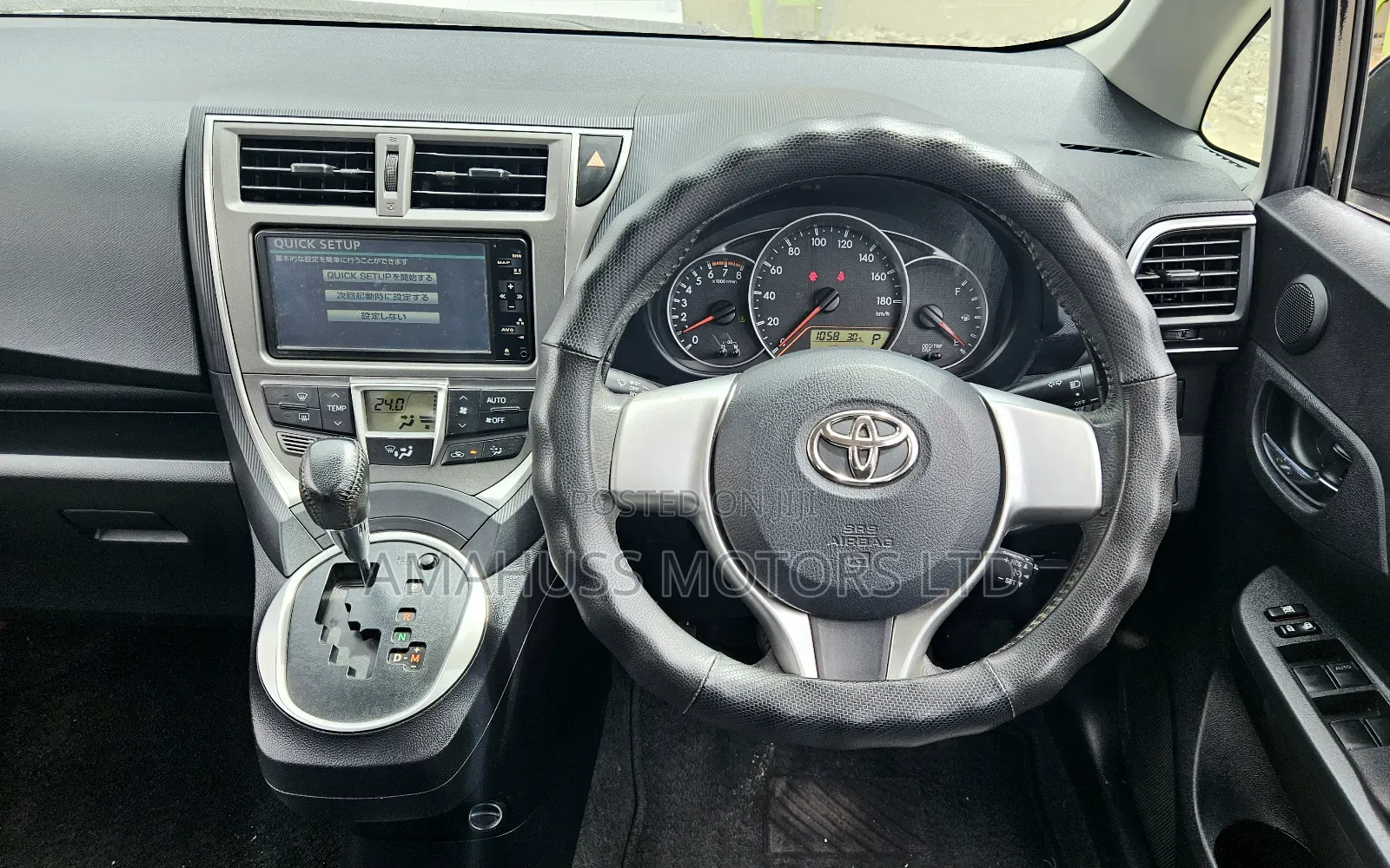 Toyota Ractis 2011 Black