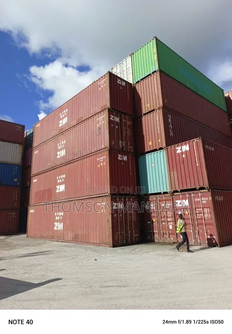 40 Feet Container With Documents