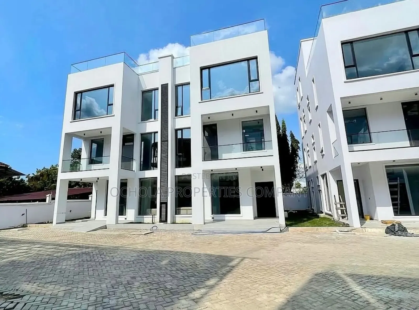 Furnished 5bdrm Villa in Masaki for rent