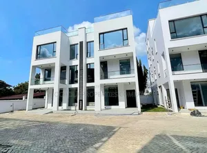 Furnished 5bdrm Villa in Masaki for rent