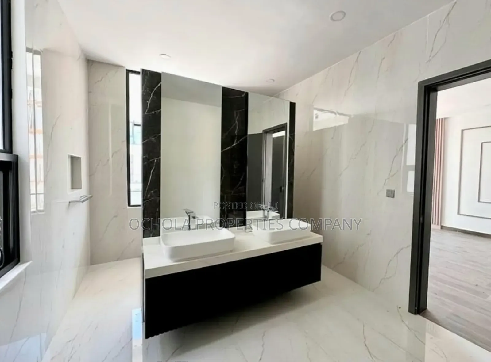 Furnished 5bdrm Villa in Masaki for rent