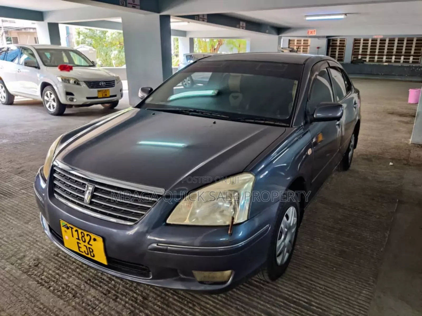 Toyota Corona Premio 2001 Green