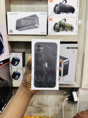 New Apple iPhone 11 128 GB Black