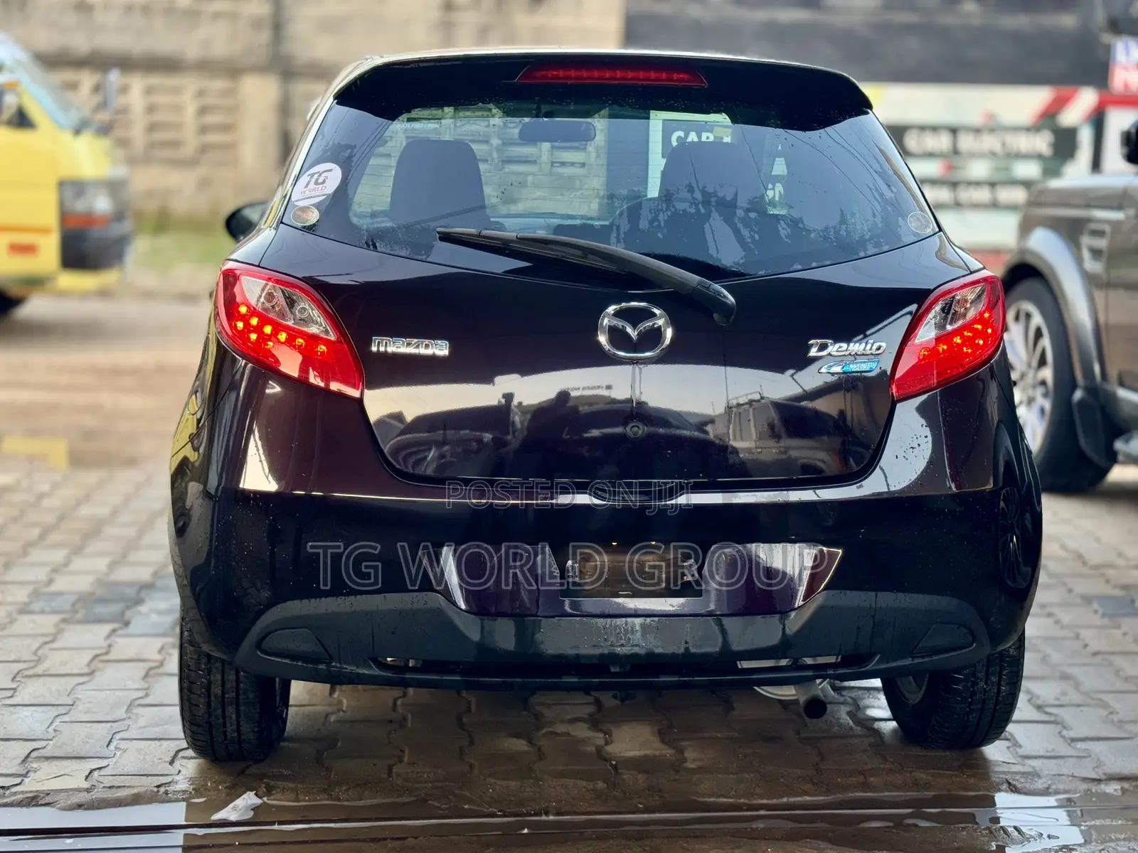 Mazda Demio 2011 Purple