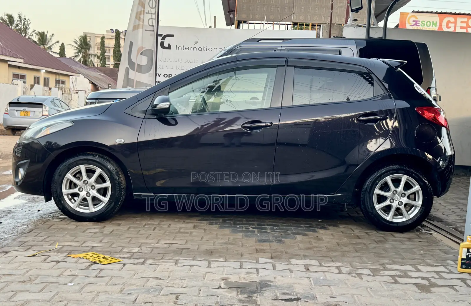 Mazda Demio 2011 Purple
