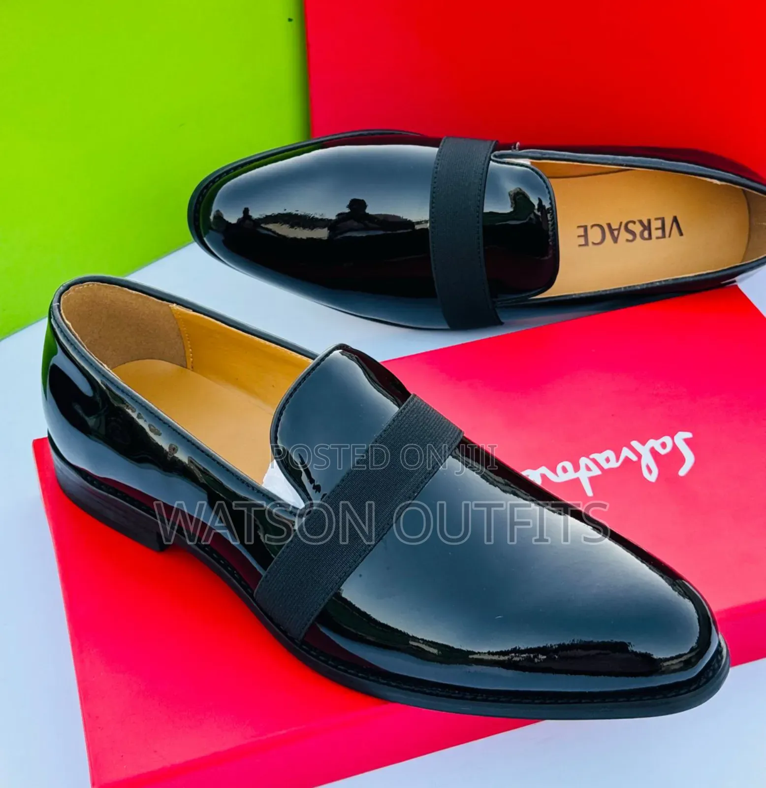 Viatu Smart and Stylish Vya Versace