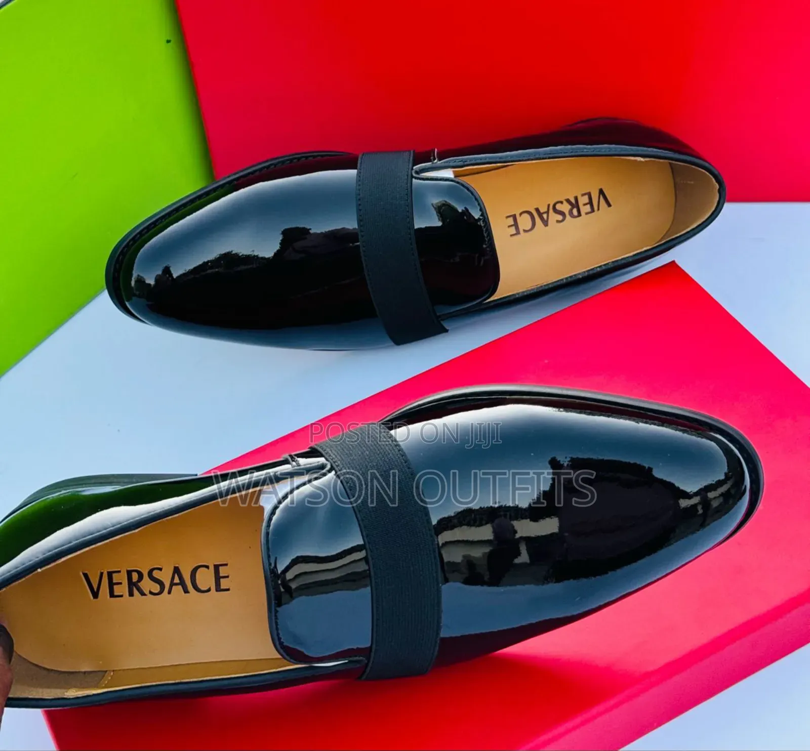 Viatu Smart and Stylish Vya Versace