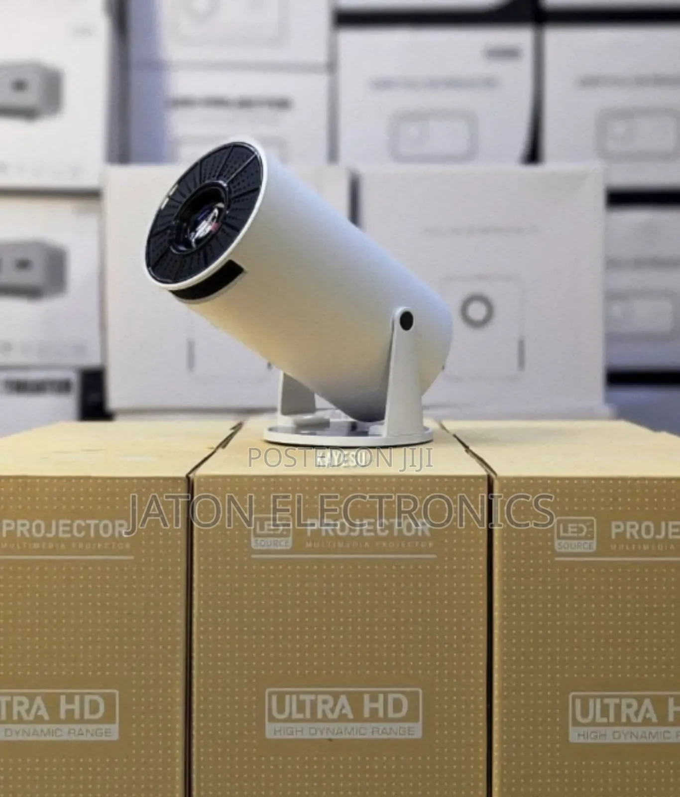 Projector
* 1080hd
* 120' Display Size
* ⁠3326 Glass