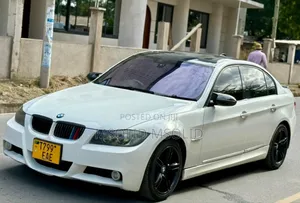 BMW 3 Series 2010 White
