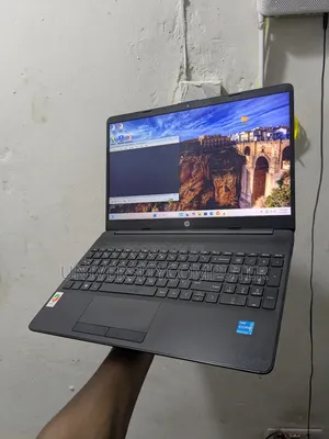 Laptop HP 15 8GB Intel Core I3 HDD 1T