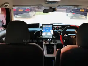 Toyota Corolla Rumion 2010 Black