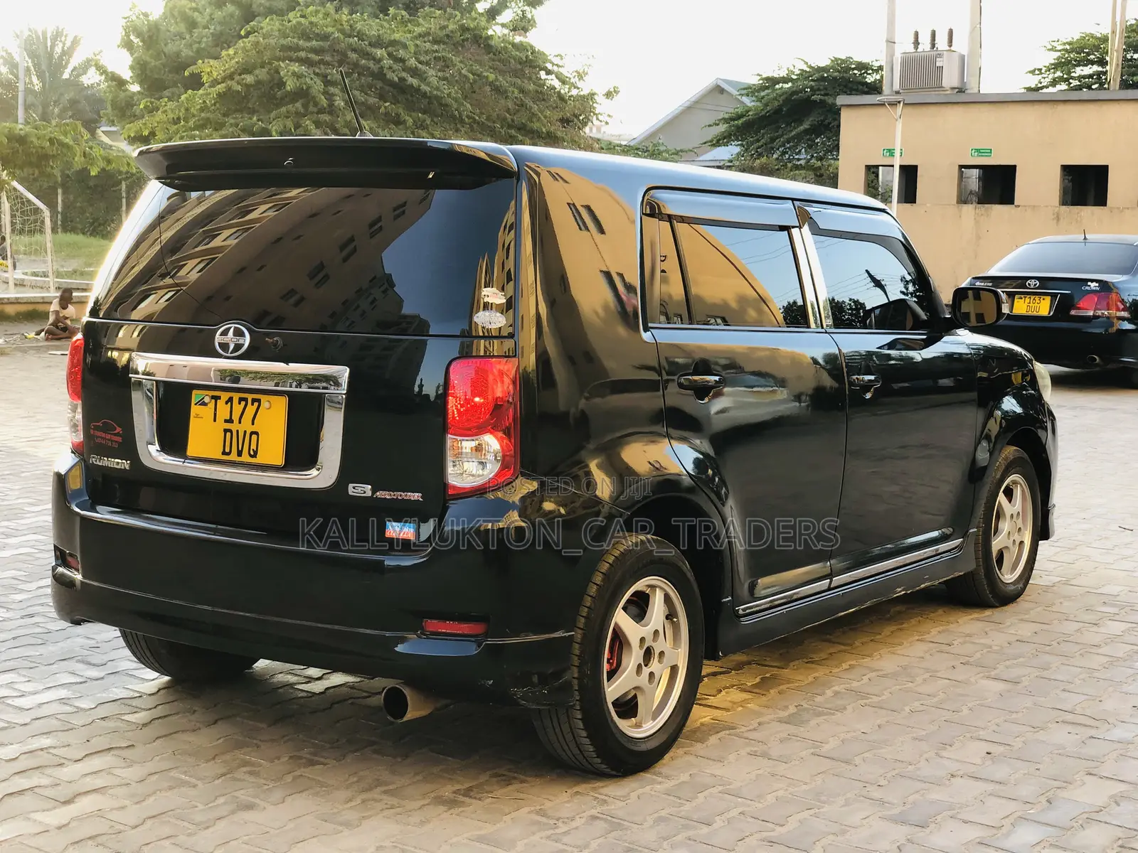 Toyota Corolla Rumion 2010 Black
