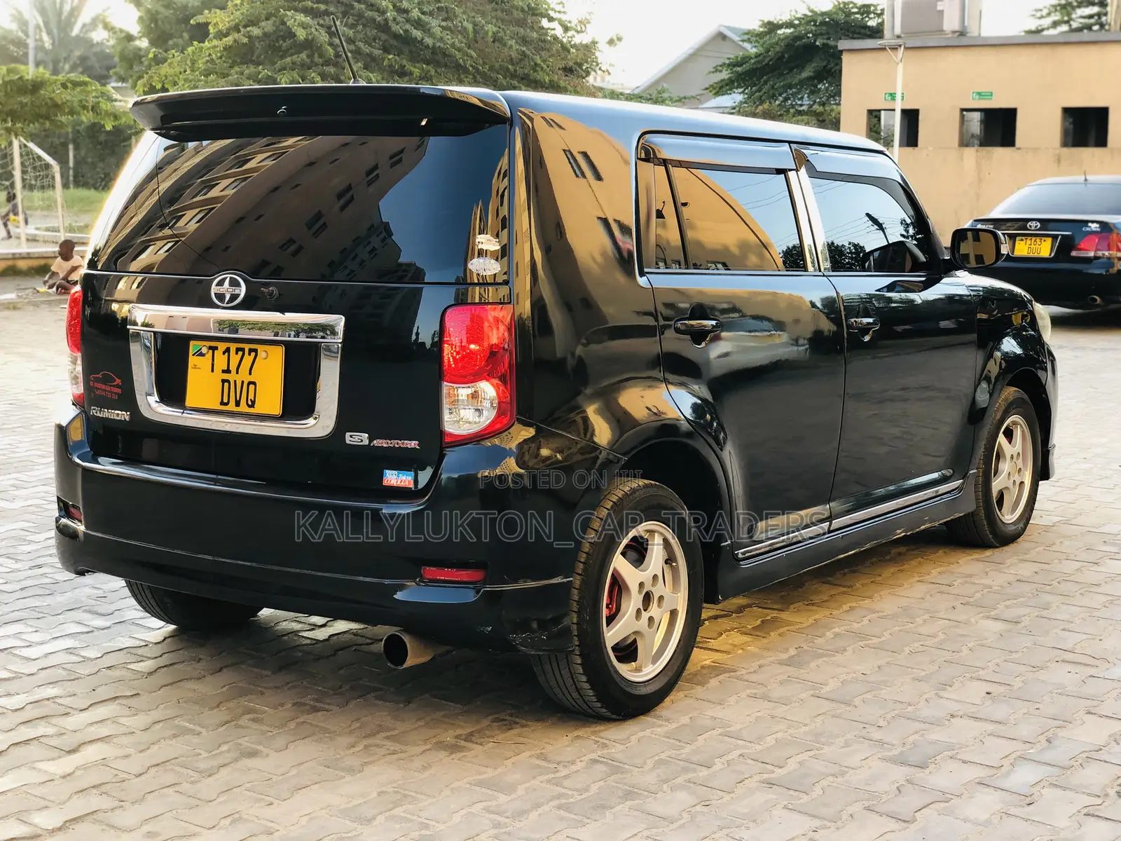Toyota Corolla Rumion 2010 Black