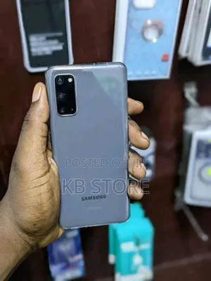 Samsung Galaxy S20 128 GB Gray