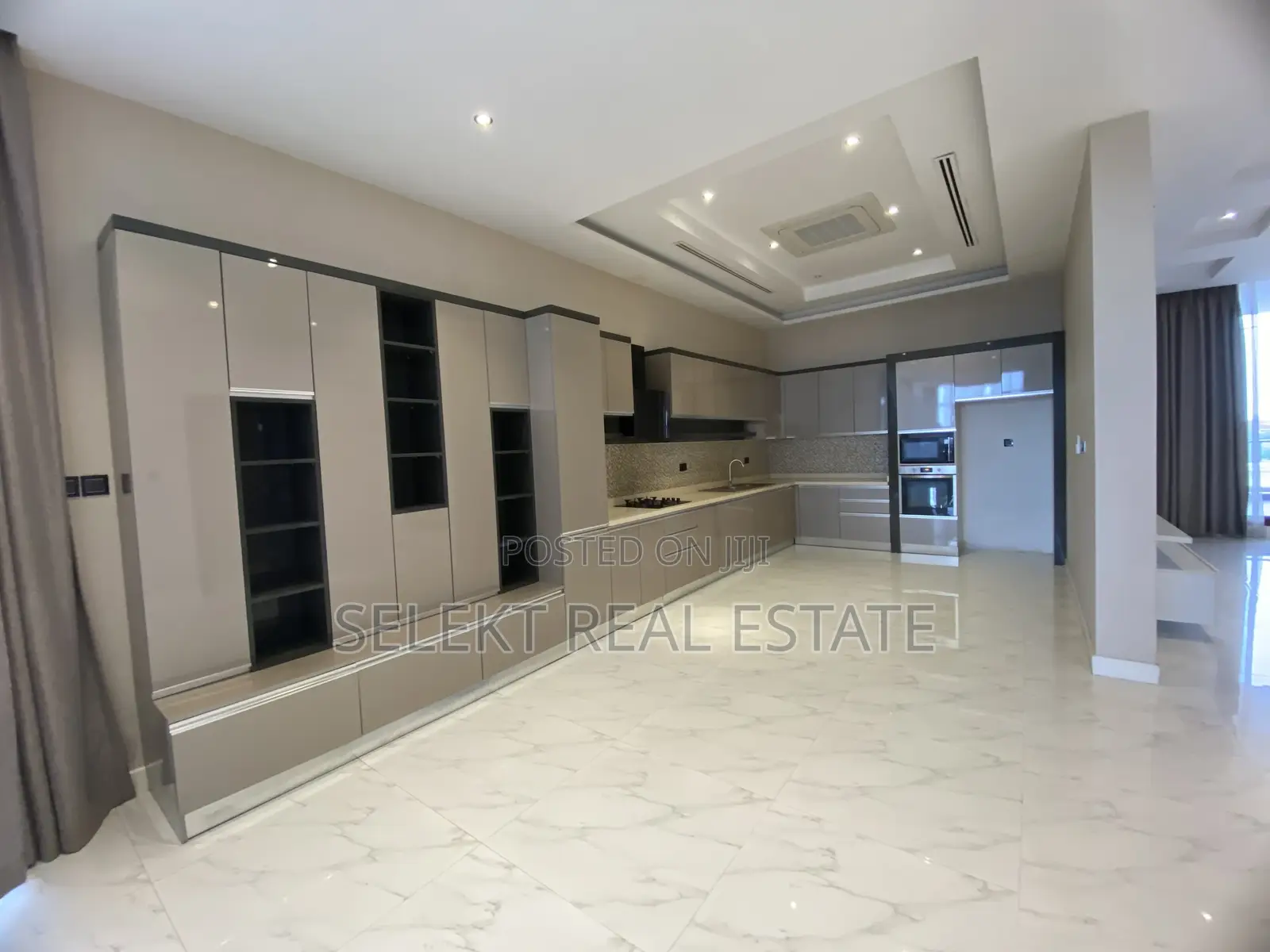 Furnished 5bdrm Penthouse in Masaki for rent