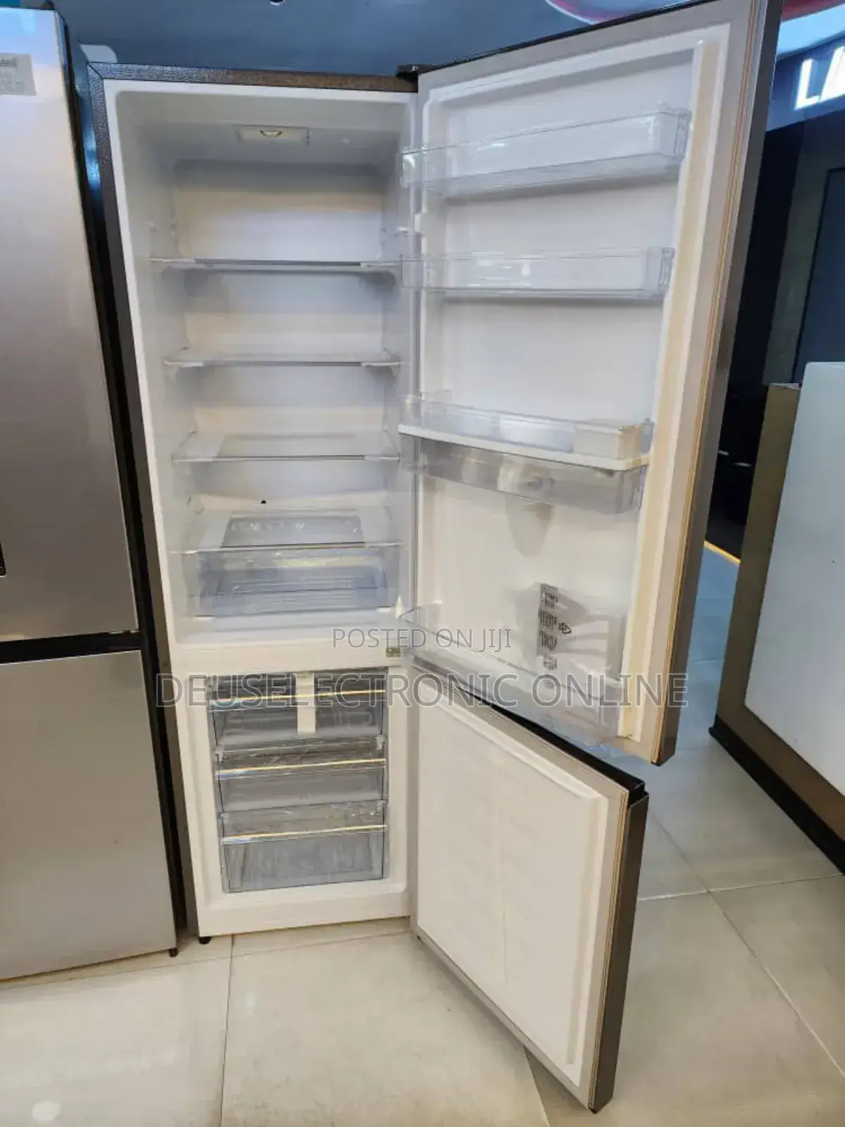 Refrigerator *H350bts-Wd