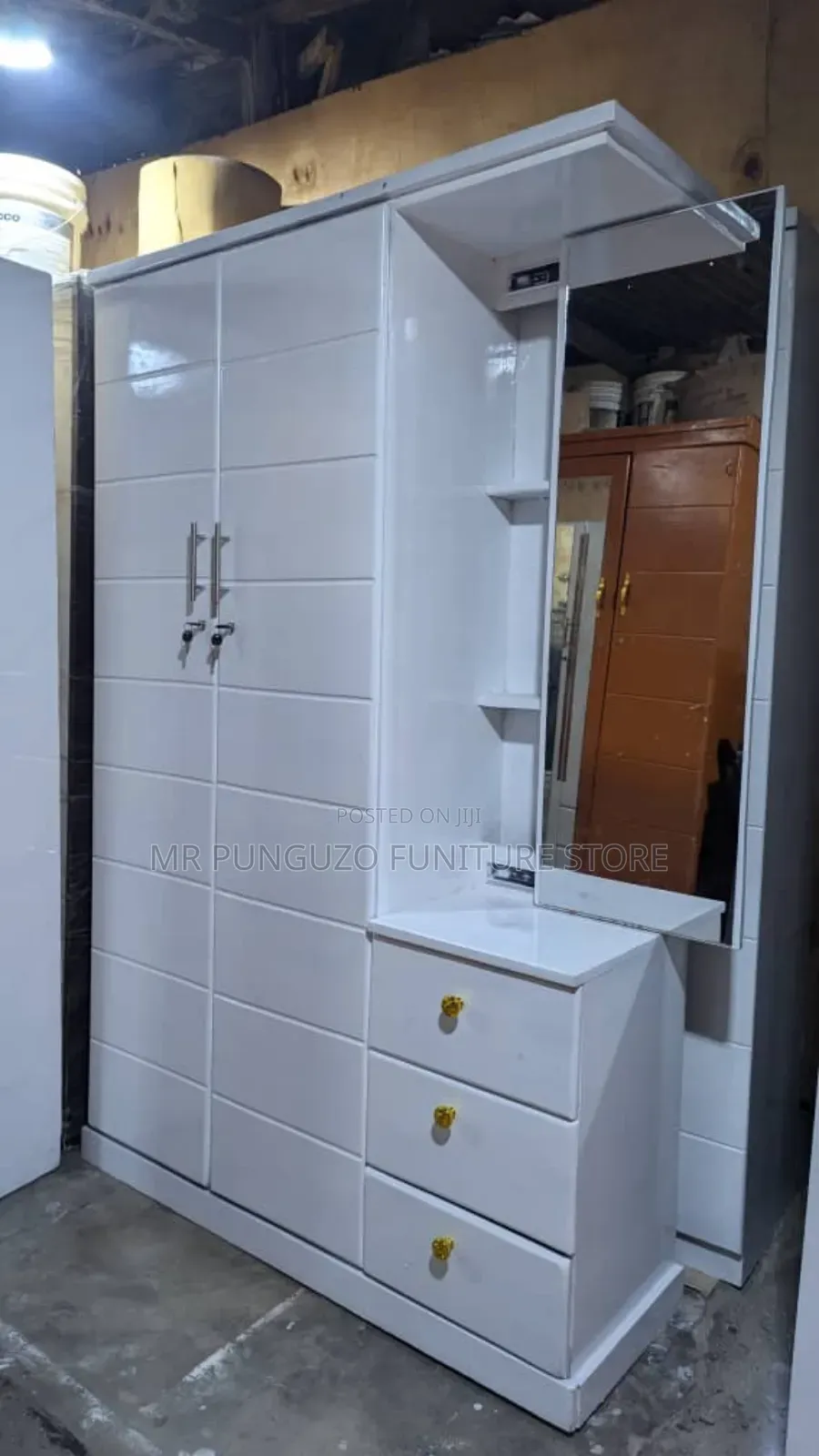 Kabati La Milango Miwili Na Dressing Table Slider