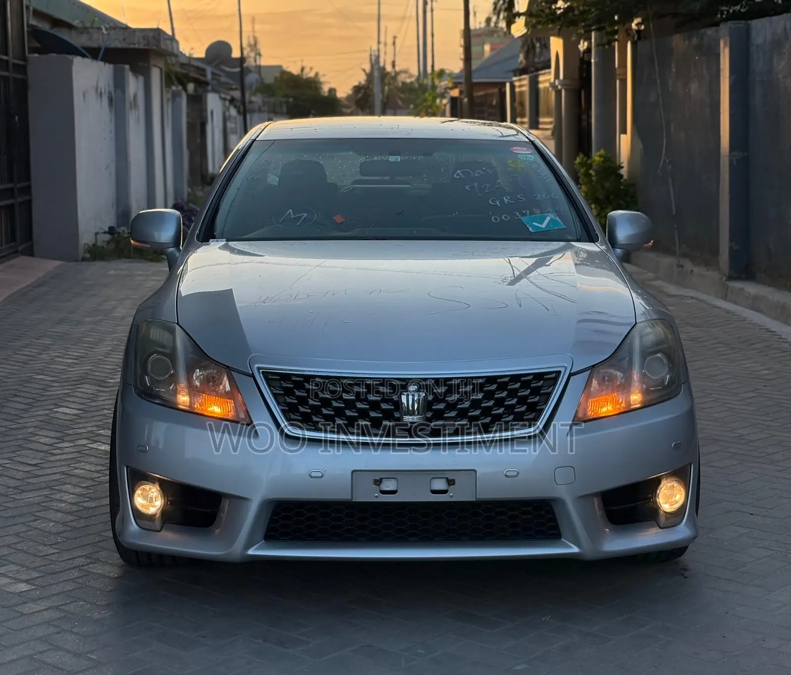 Toyota Crown 2011 Silver