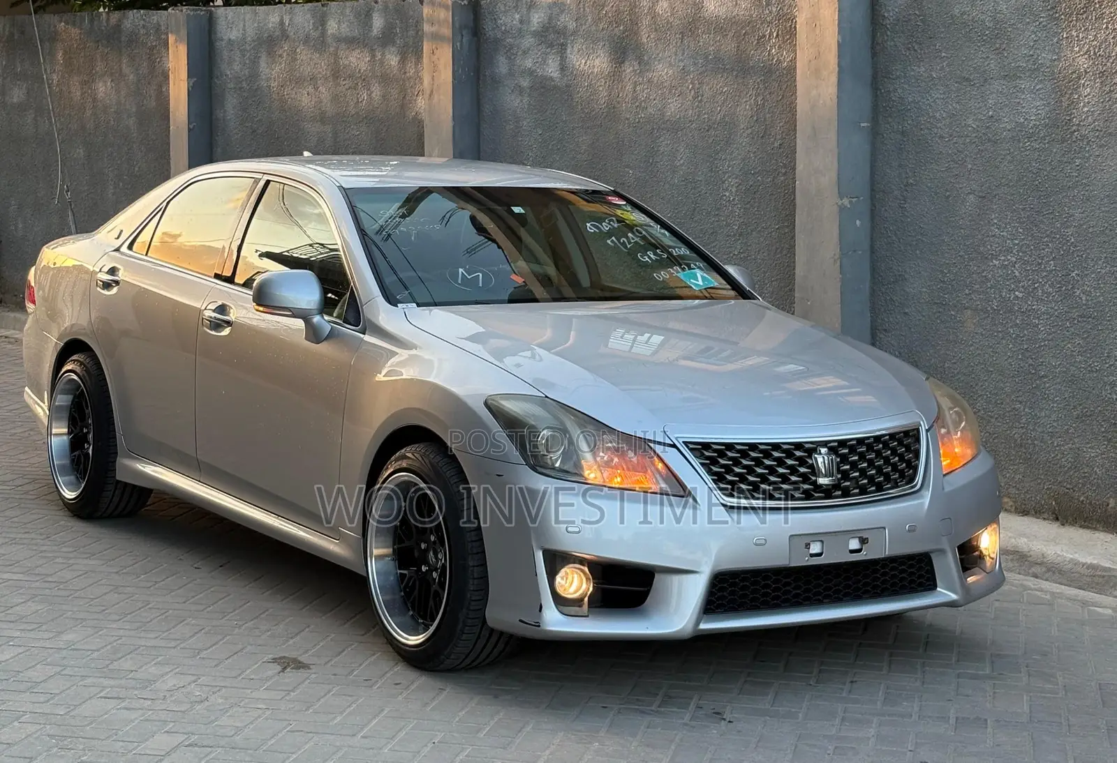 Toyota Crown 2011 Silver