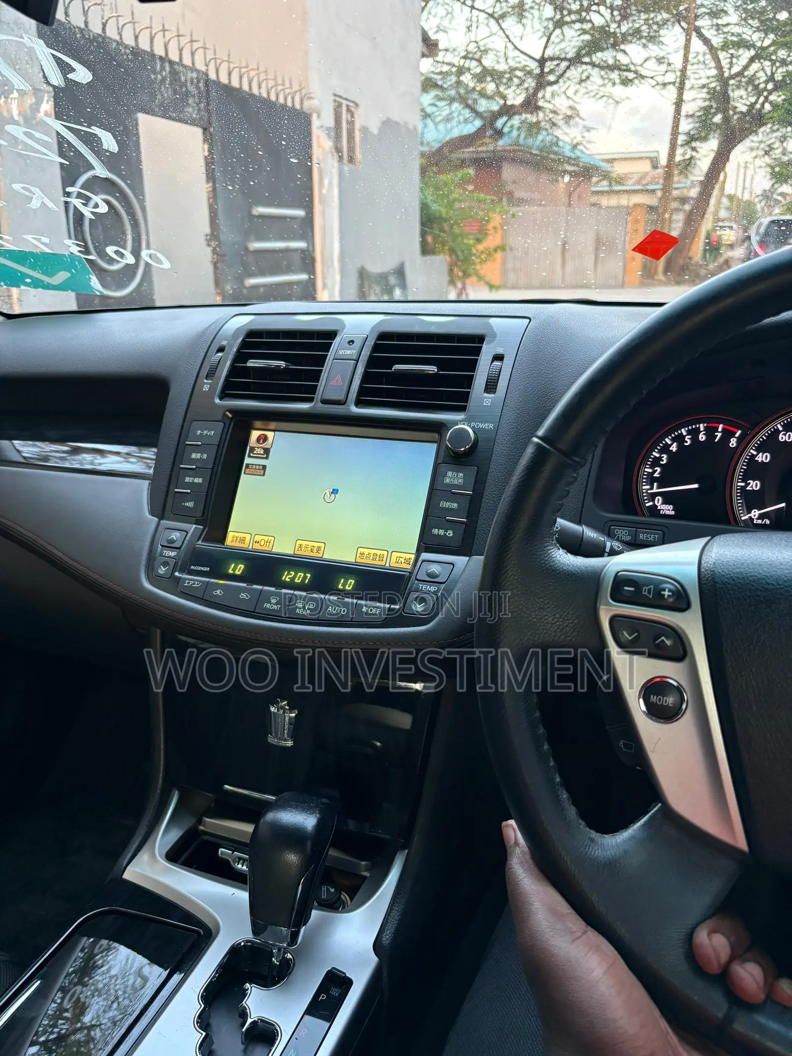 Toyota Crown 2011 Silver