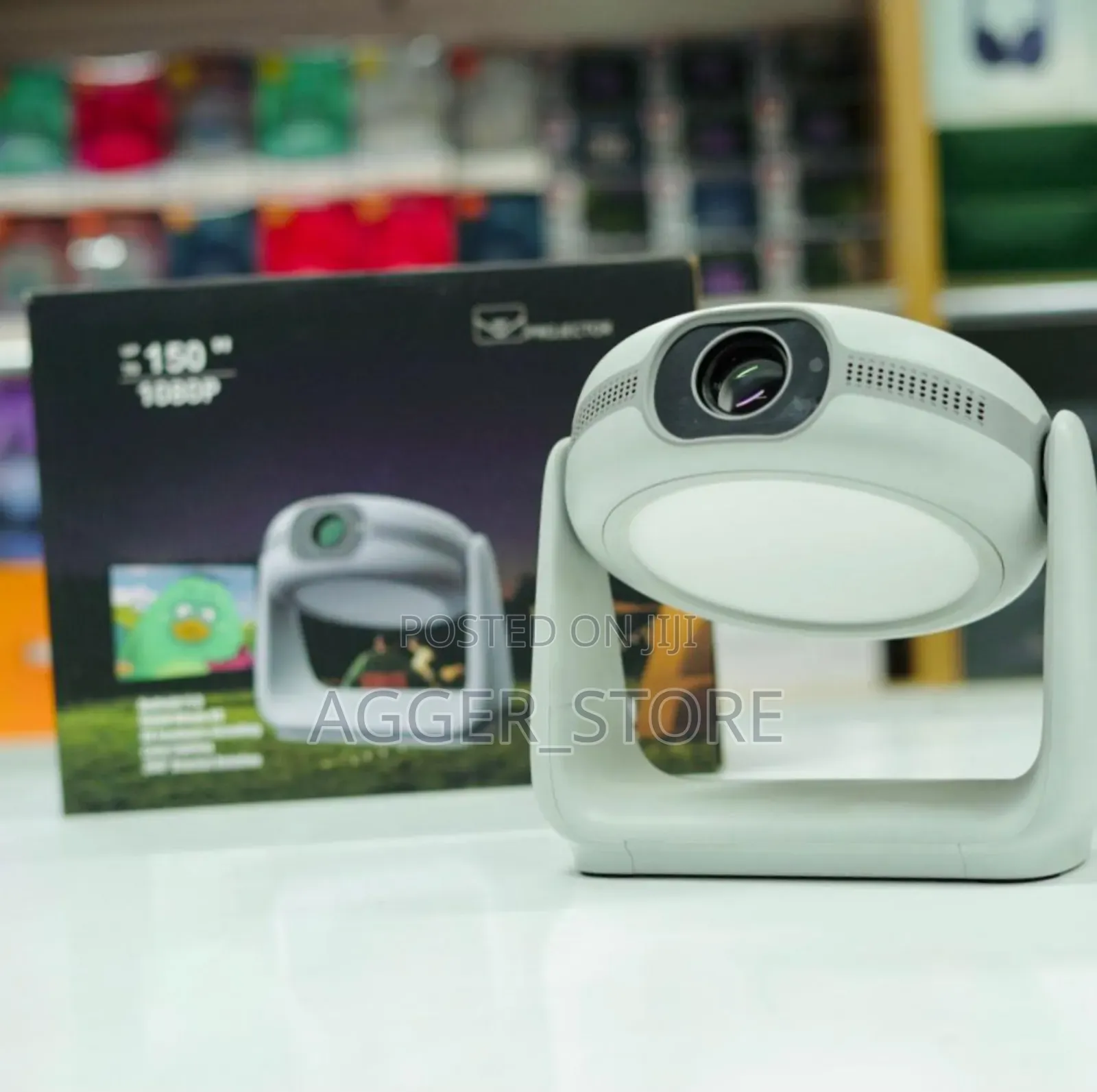 Unique Rechagable Projector
