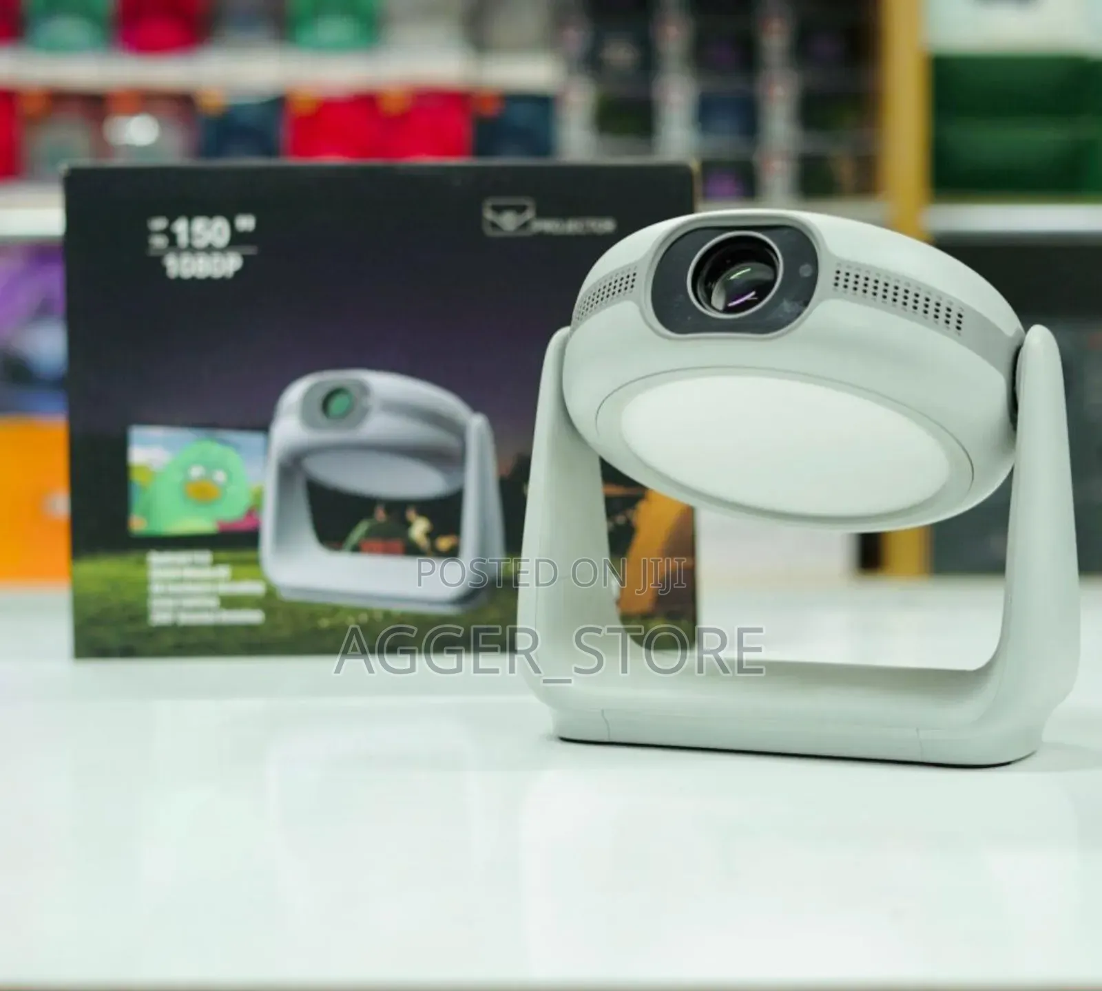 Unique Rechagable Projector