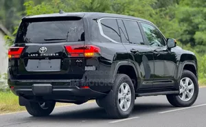 Toyota Land Cruiser 2024 Blue