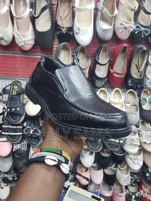 Photo - Back to School Shoes Full Black for Boys
