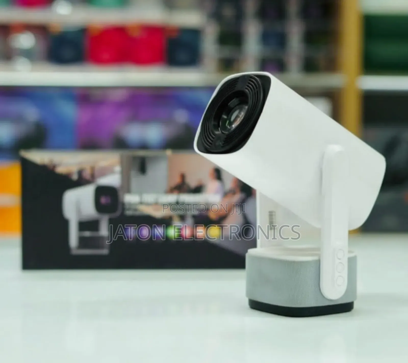 Rechagable Projector