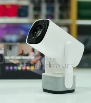 Rechagable Projector
