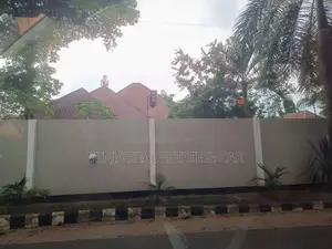 Plot for Sale/House at Oysterbay Dar Es Salaam Tanzania