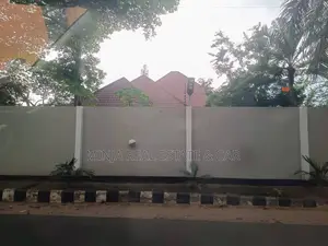 Plot for Sale/House at Oysterbay Dar Es Salaam Tanzania