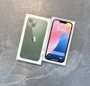 New Apple iPhone 13 128 GB Green