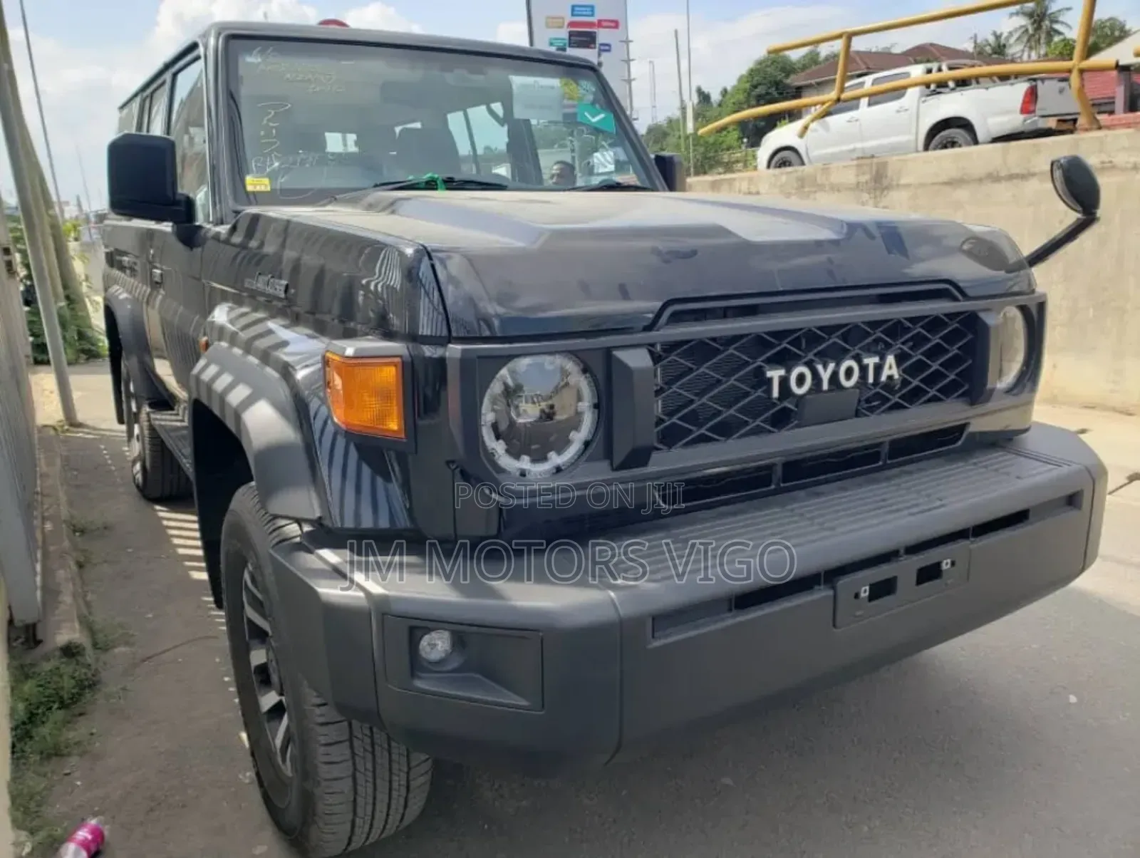Toyota Land Cruiser 2024 Matt Black