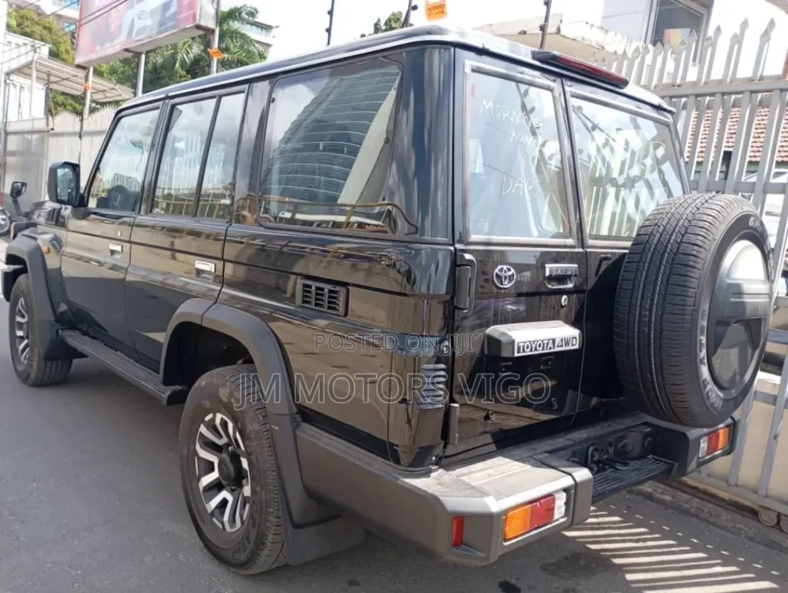 Toyota Land Cruiser 2024 Matt Black